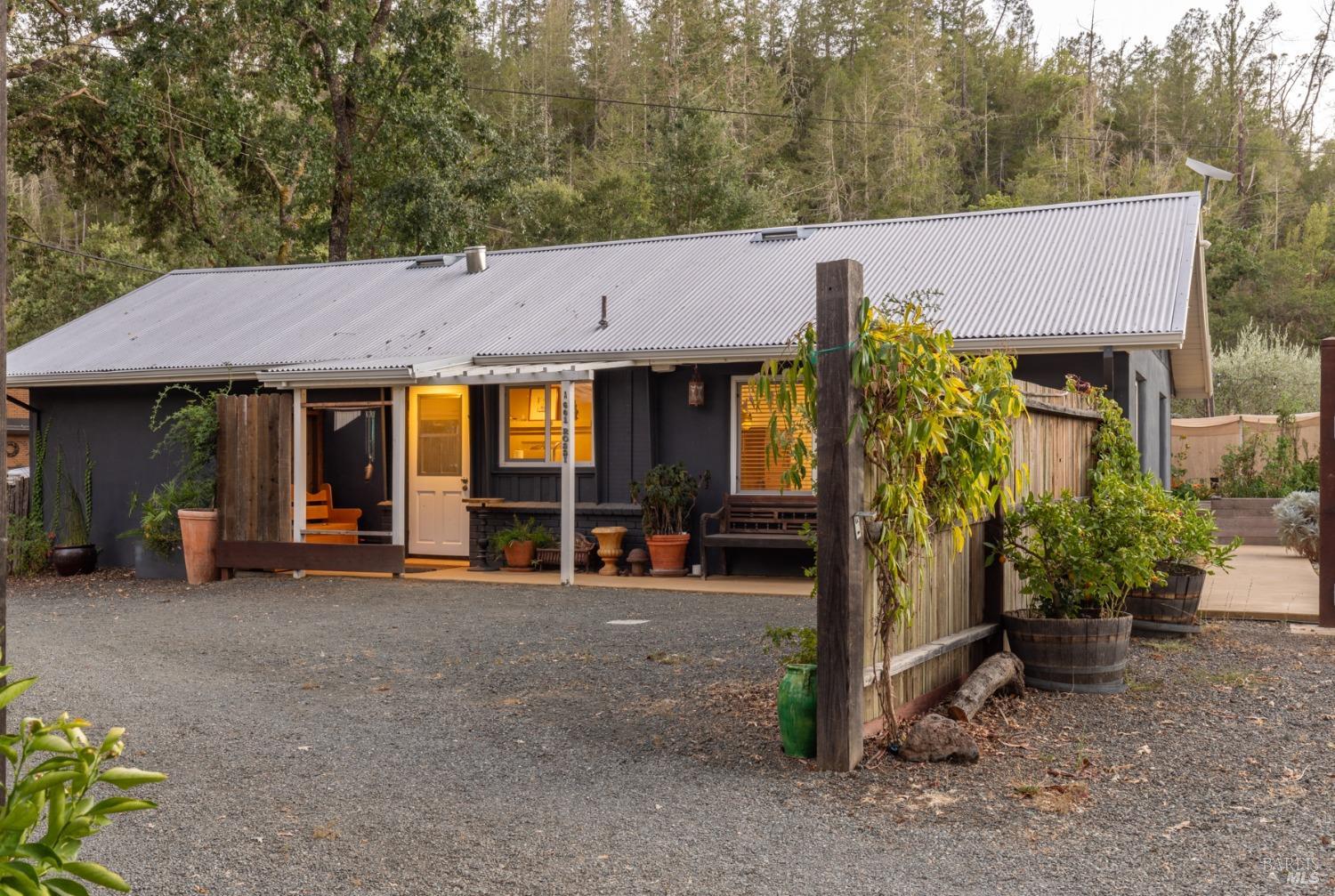 601 Rossi Road St. Helena CA 94574
