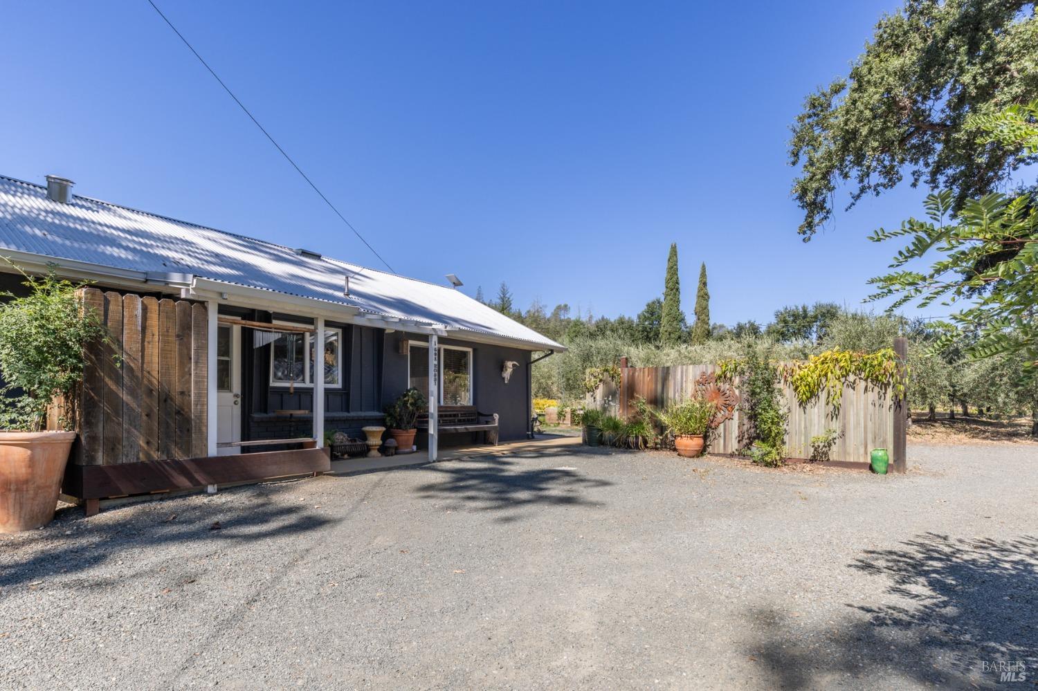 601 Rossi Road St. Helena CA 94574