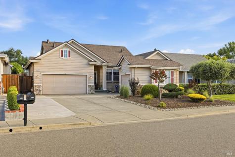 442 Muscat Drive Cloverdale CA 95425