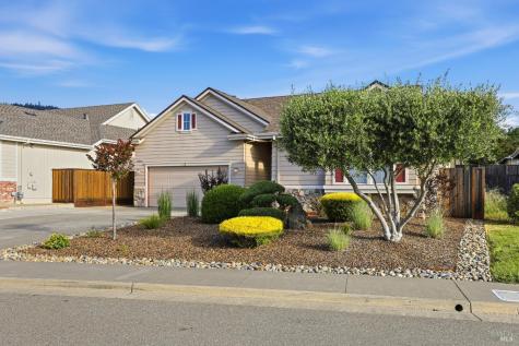 442 Muscat Drive Cloverdale CA 95425