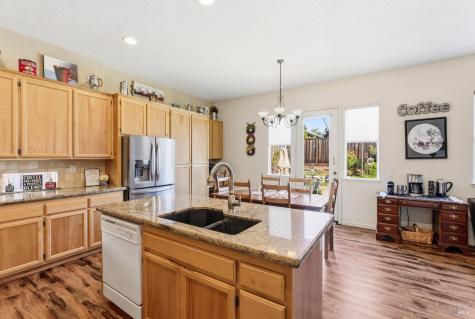 442 Muscat Drive Cloverdale CA 95425