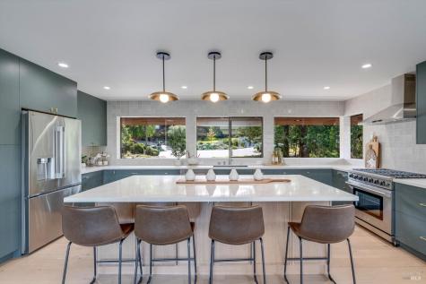 4749 Westline Court Santa Rosa CA 95405