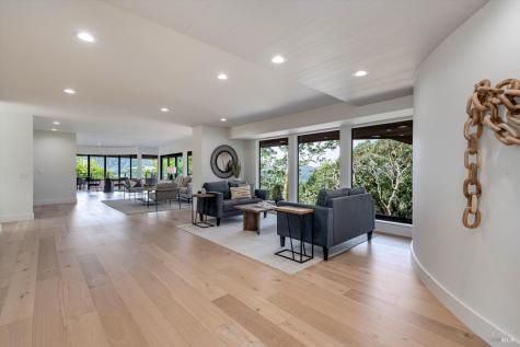 4749 Westline Court Santa Rosa CA 95405