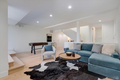 4749 Westline Court Santa Rosa CA 95405