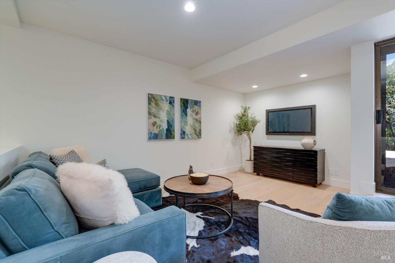 4749 Westline Court Santa Rosa CA 95405
