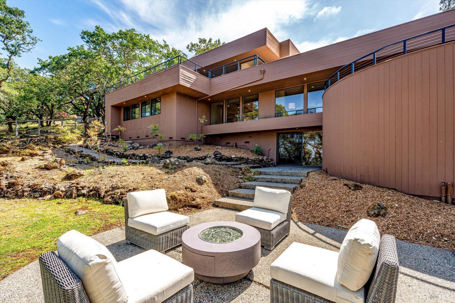 4749 Westline Court Santa Rosa CA 95405