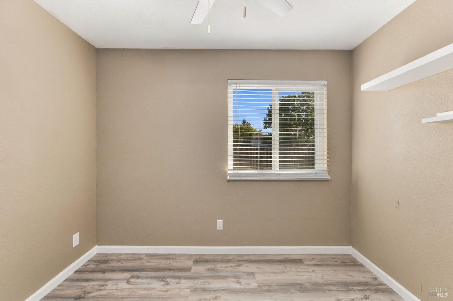 387 Colonial Circle Vacaville CA 95687
