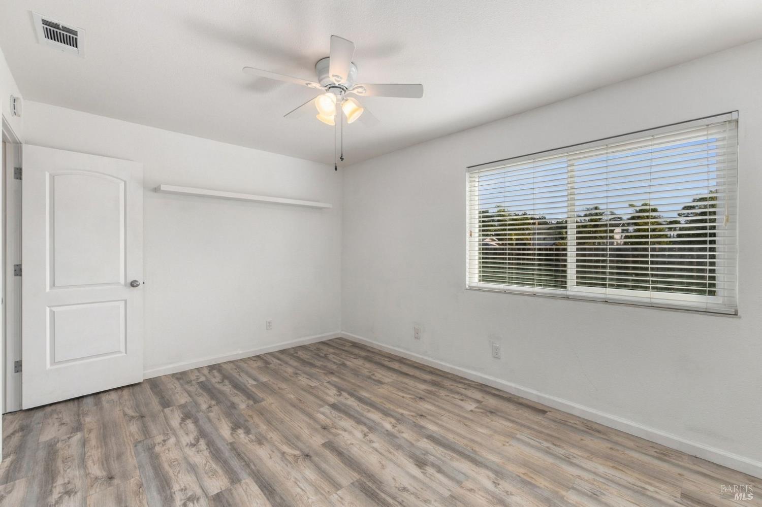 387 Colonial Circle Vacaville CA 95687