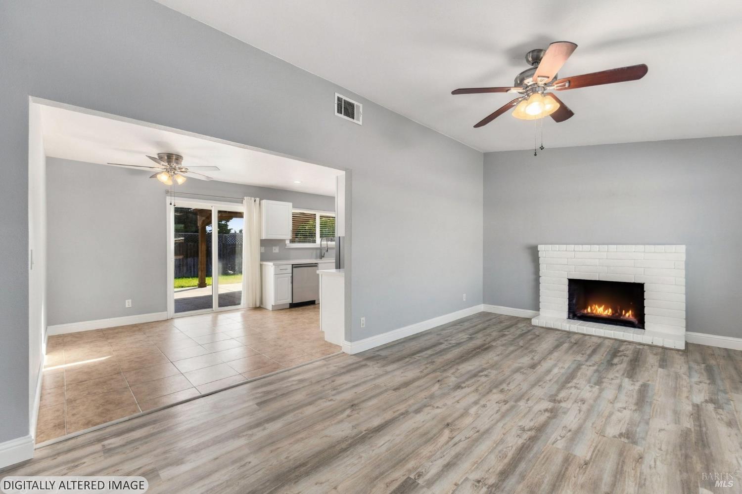 387 Colonial Circle Vacaville CA 95687