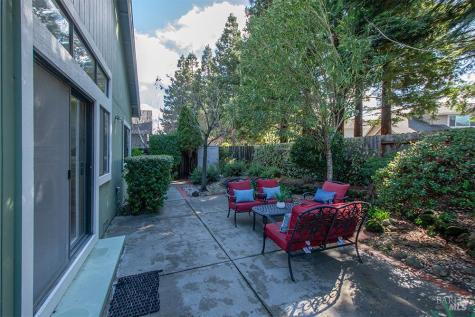 124 S Temelec Circle Sonoma CA 95476
