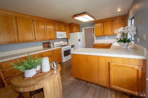 124 S Temelec Circle Sonoma CA 95476