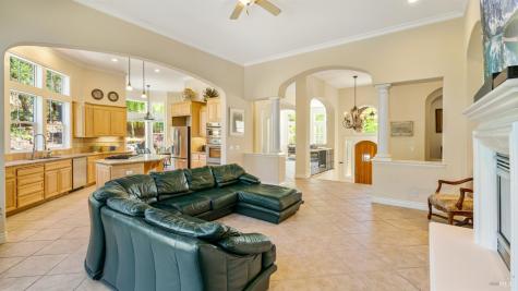 5569 Pepperwood Road Santa Rosa CA 95409