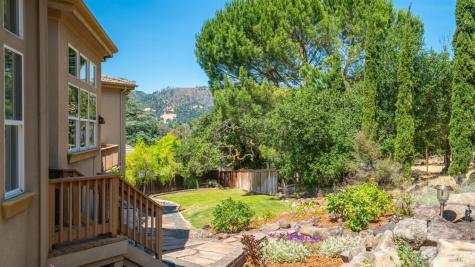 5569 Pepperwood Road Santa Rosa CA 95409