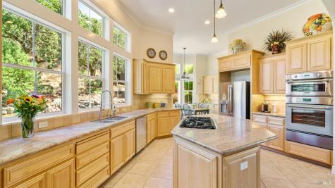 5569 Pepperwood Road Santa Rosa CA 95409