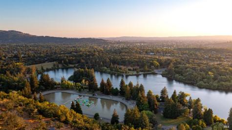 5569 Pepperwood Road Santa Rosa CA 95409