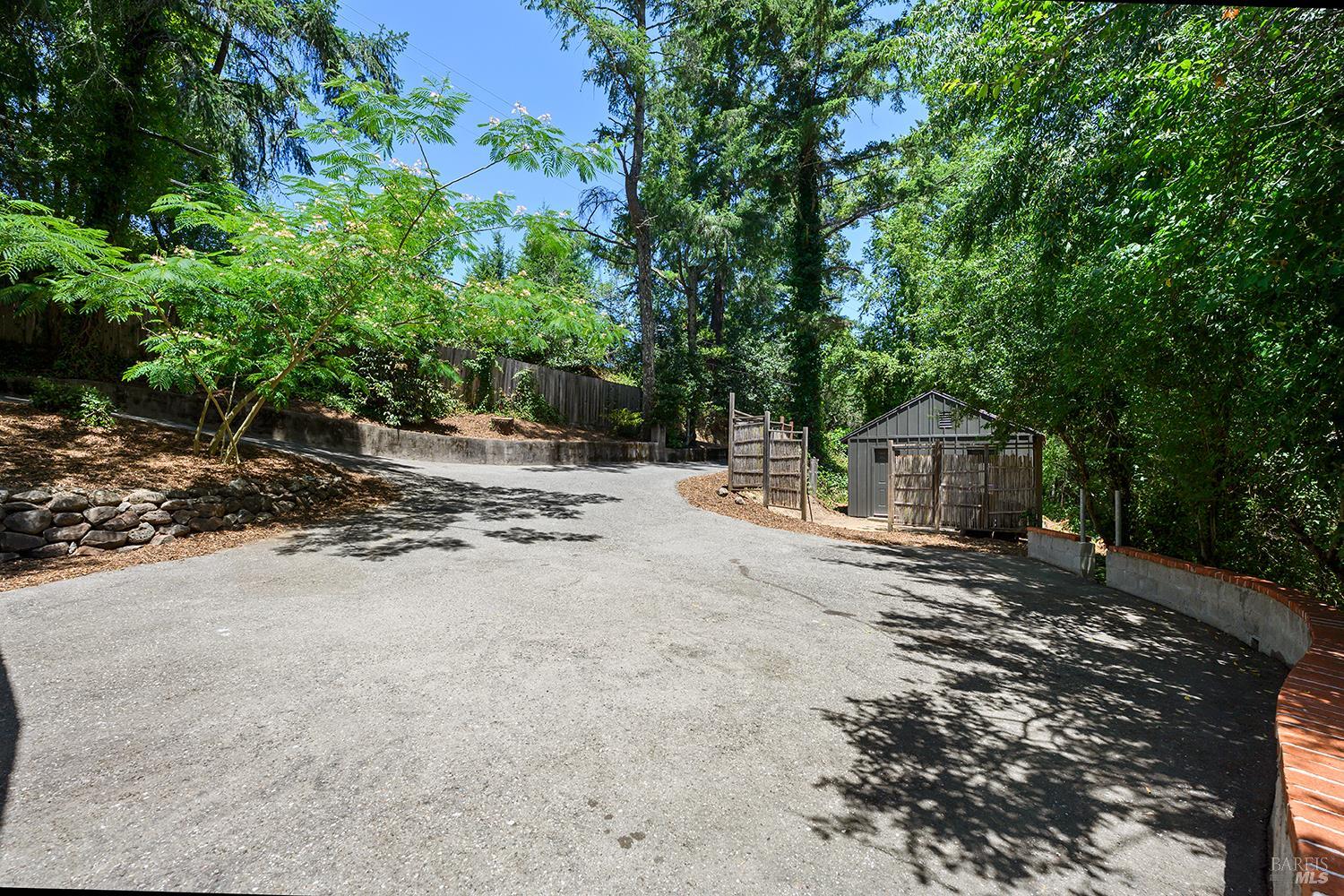 10215 Occidental Road Sebastopol CA 95472