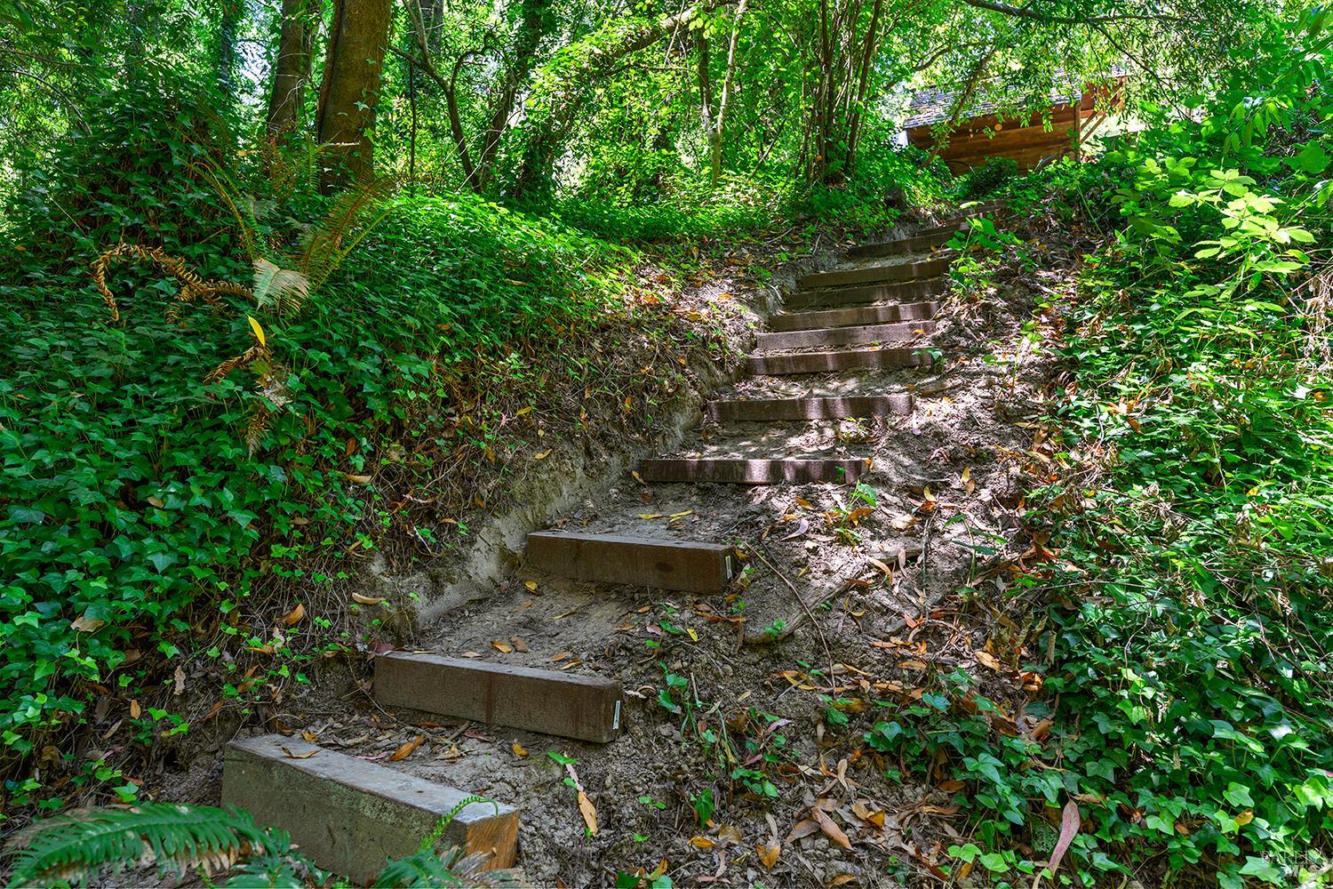 10215 Occidental Road Sebastopol CA 95472