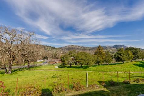 6259 Meadowstone Drive Santa Rosa CA 95409