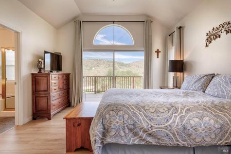 6259 Meadowstone Drive Santa Rosa CA 95409