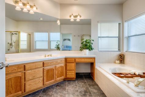 6259 Meadowstone Drive Santa Rosa CA 95409