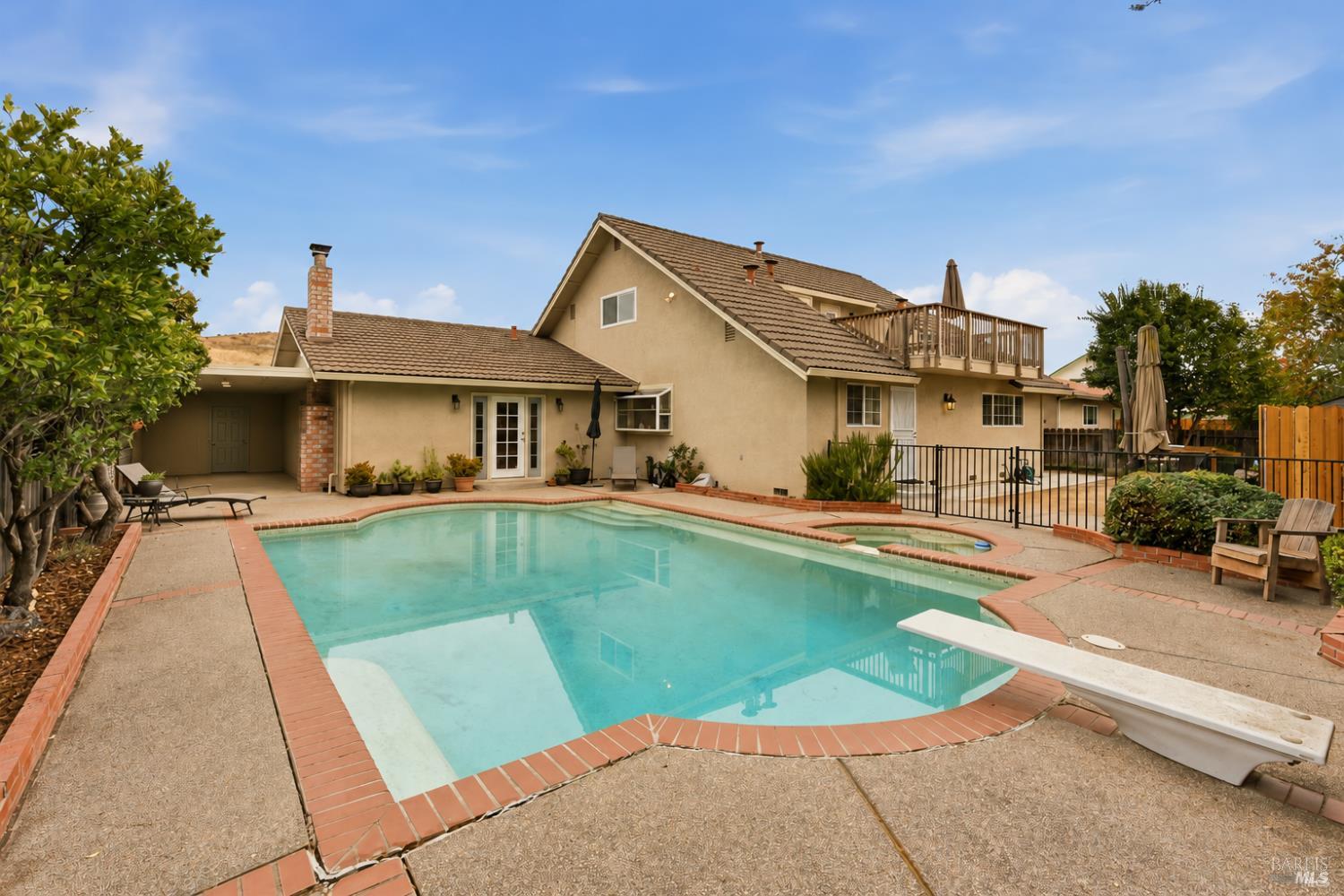 2853 Vista Grande Fairfield CA 94534