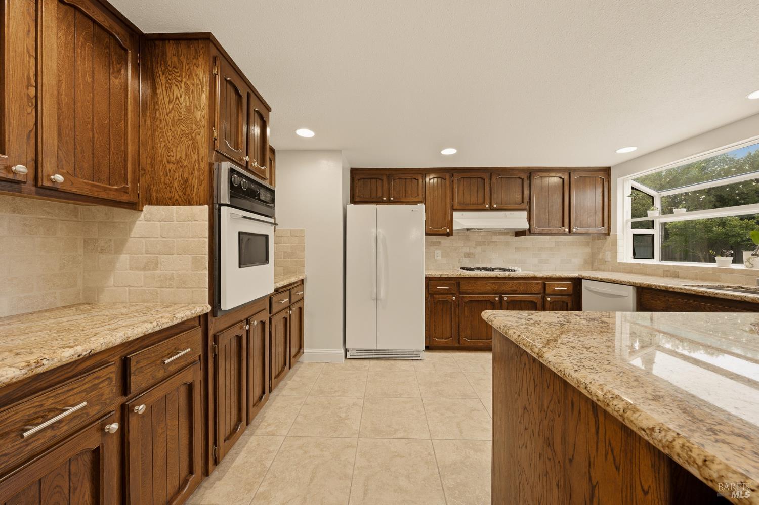 2853 Vista Grande Fairfield CA 94534