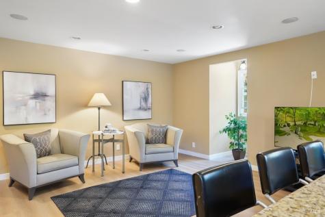 1846 Indian Valley Road Novato CA 94947