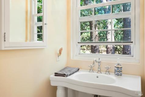 1846 Indian Valley Road Novato CA 94947