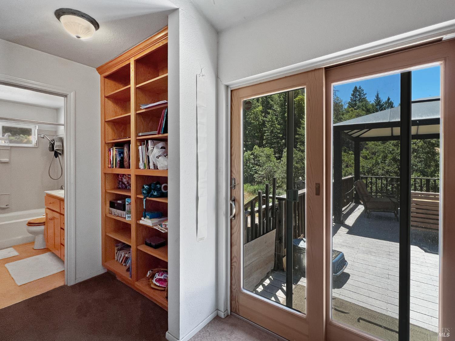 8800 Cave Creek Road Redwood Valley CA 95470