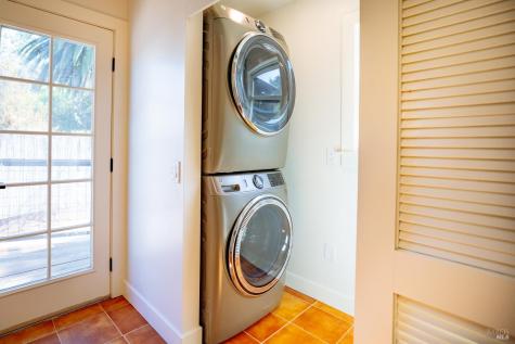 18 Lauren Avenue Novato CA 94947