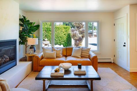 18 Lauren Avenue Novato CA 94947