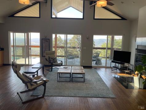 31000 Pine Mountain Road Cloverdale CA 95425