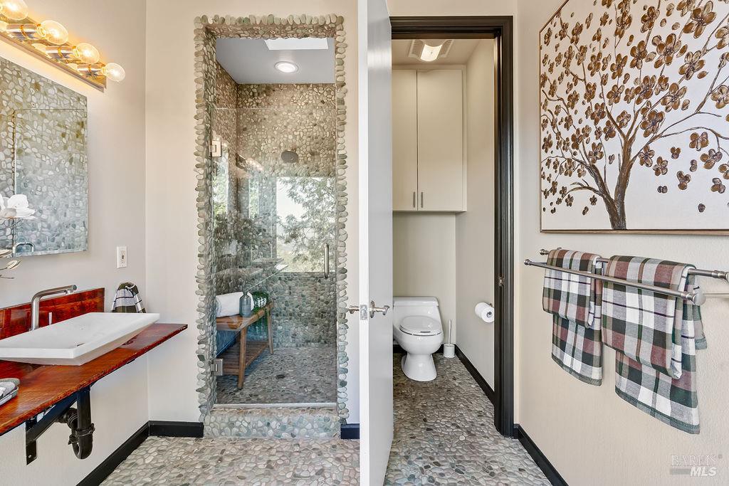 31000 Pine Mountain Road Cloverdale CA 95425