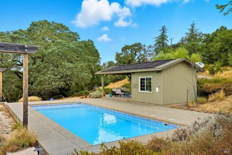 31000 Pine Mountain Road Cloverdale CA 95425