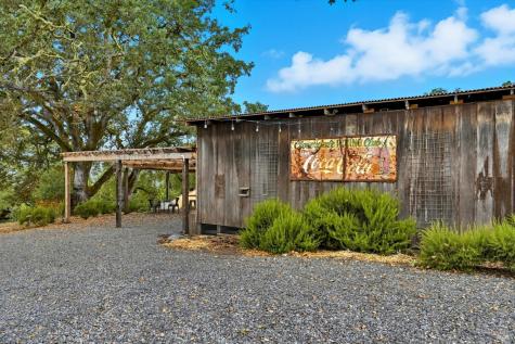 31000 Pine Mountain Road Cloverdale CA 95425