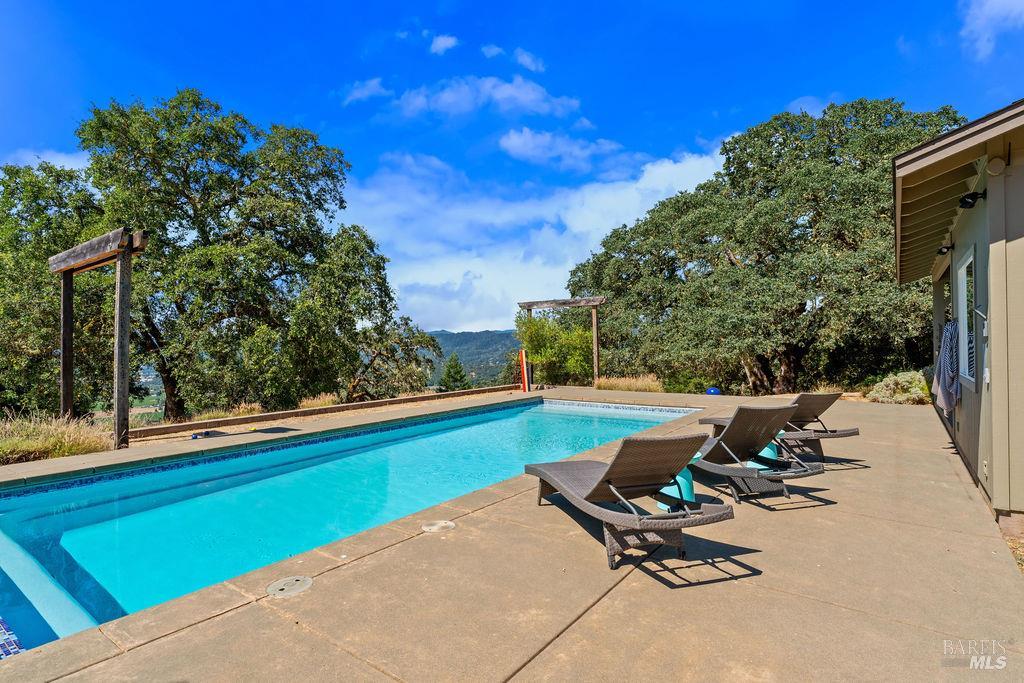 31000 Pine Mountain Road Cloverdale CA 95425