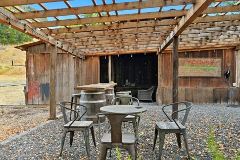 31000 Pine Mountain Road Cloverdale CA 95425