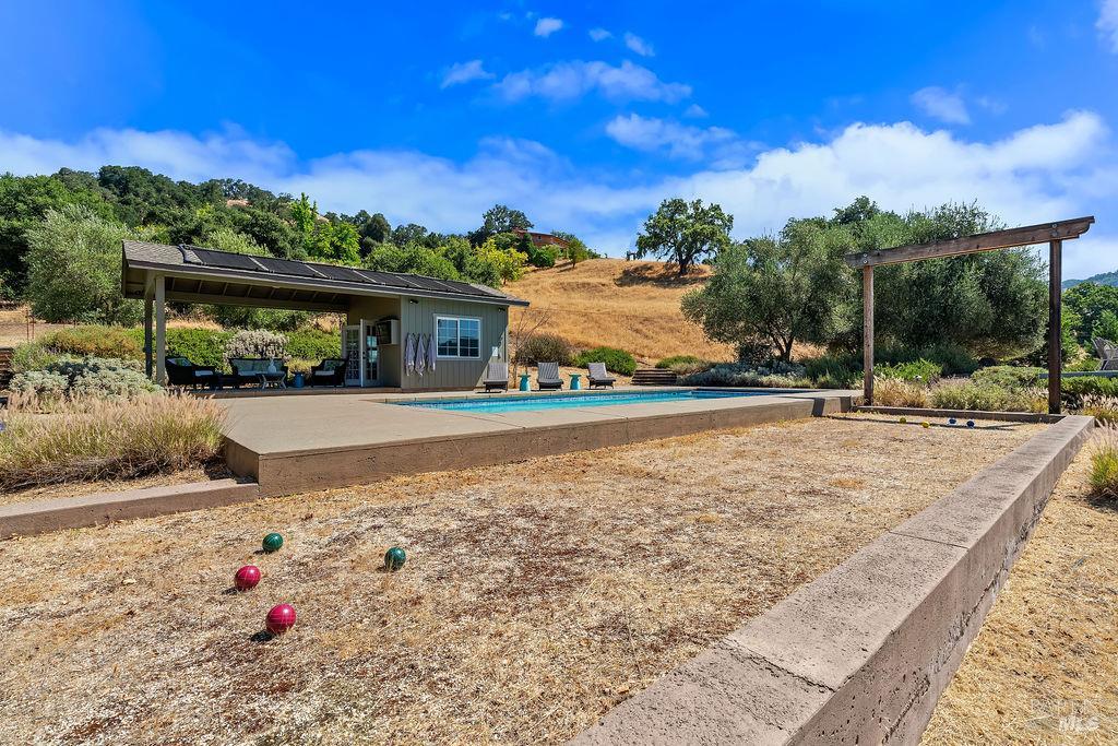 31000 Pine Mountain Road Cloverdale CA 95425