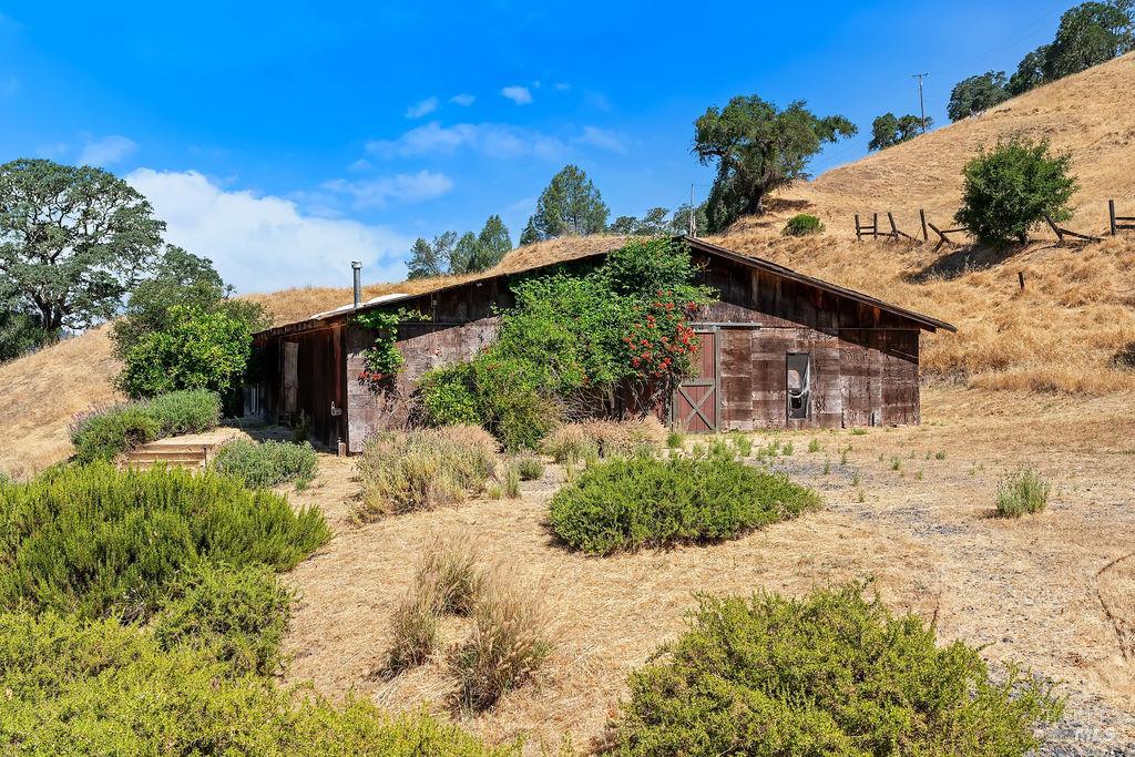 31000 Pine Mountain Road Cloverdale CA 95425