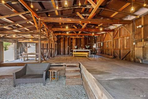 31000 Pine Mountain Road Cloverdale CA 95425