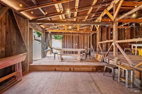 31000 Pine Mountain Road Cloverdale CA 95425