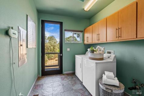 31000 Pine Mountain Road Cloverdale CA 95425