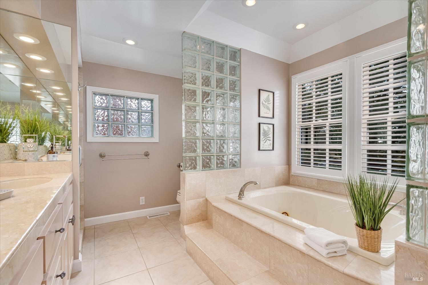 852 2nd Street E Sonoma CA 95476