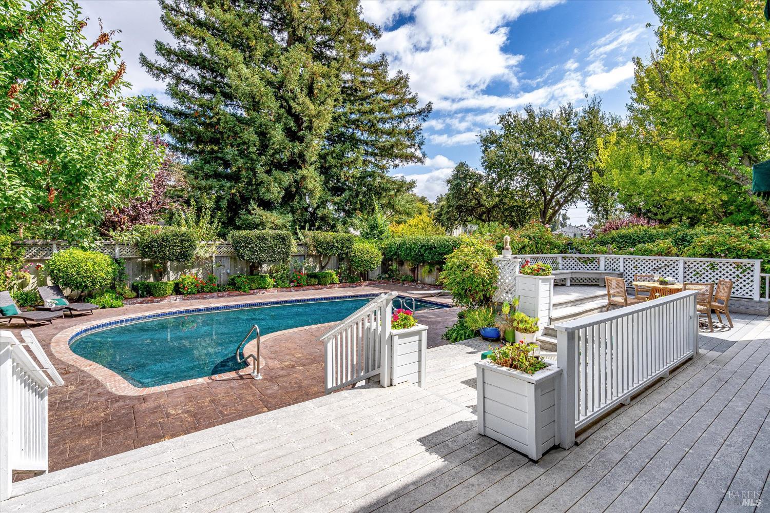 852 2nd Street E Sonoma CA 95476