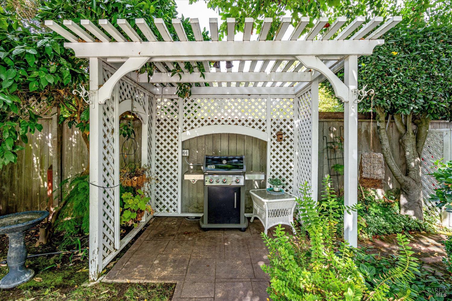 852 2nd Street E Sonoma CA 95476