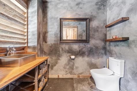 1229 Grove Street Healdsburg CA 95448