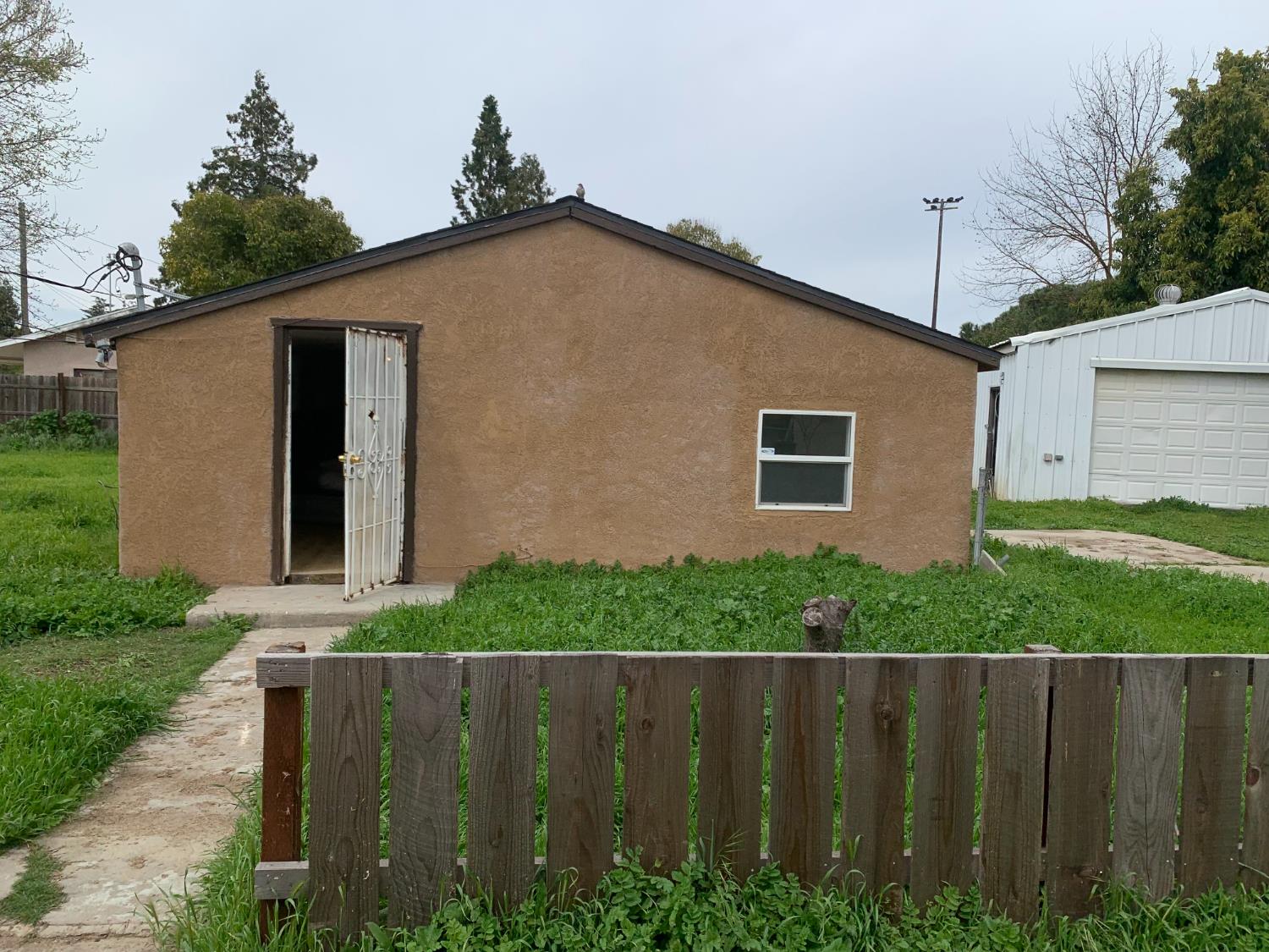12933 Main Street Waterford CA 95386