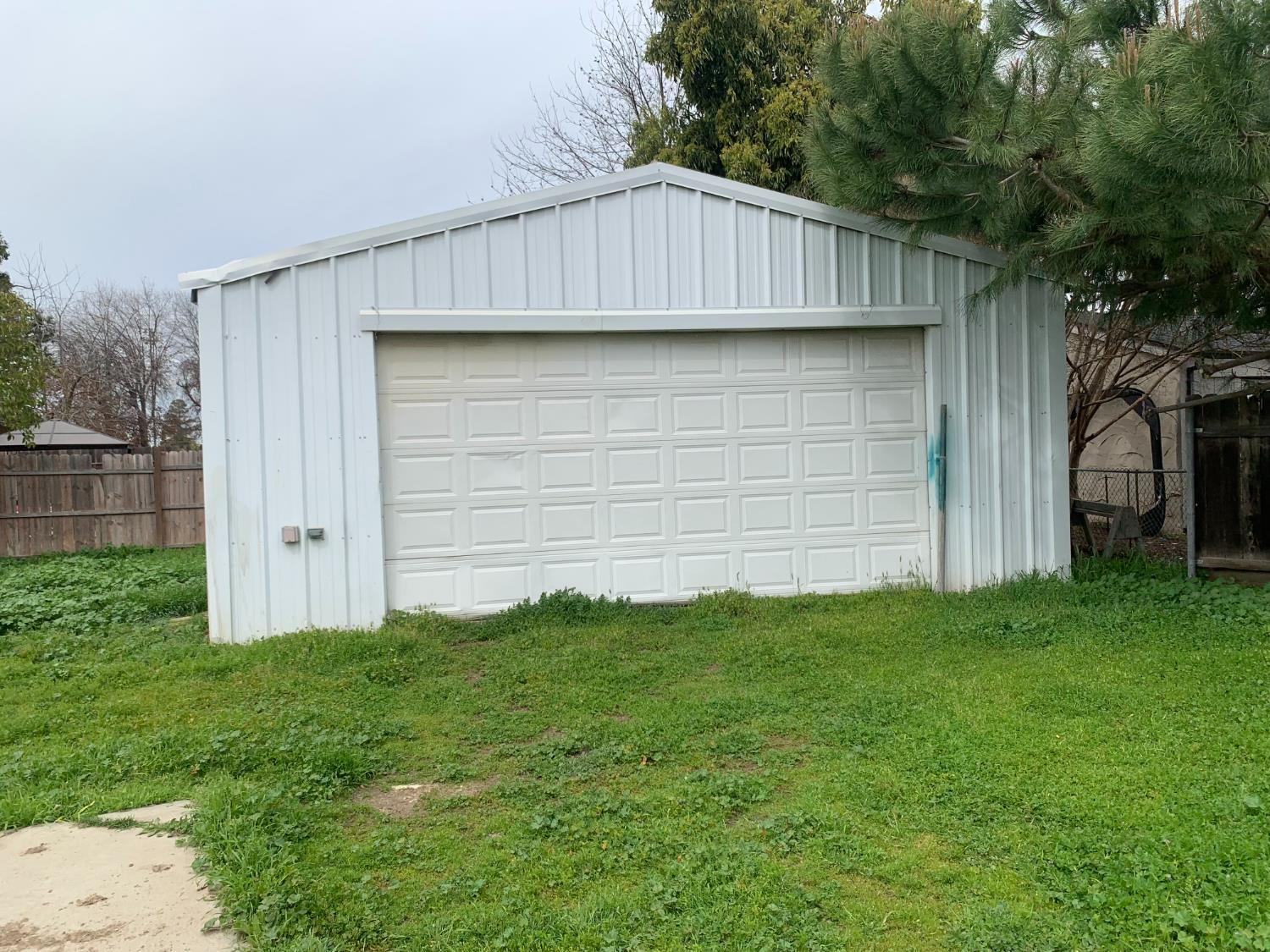 12933 Main Street Waterford CA 95386