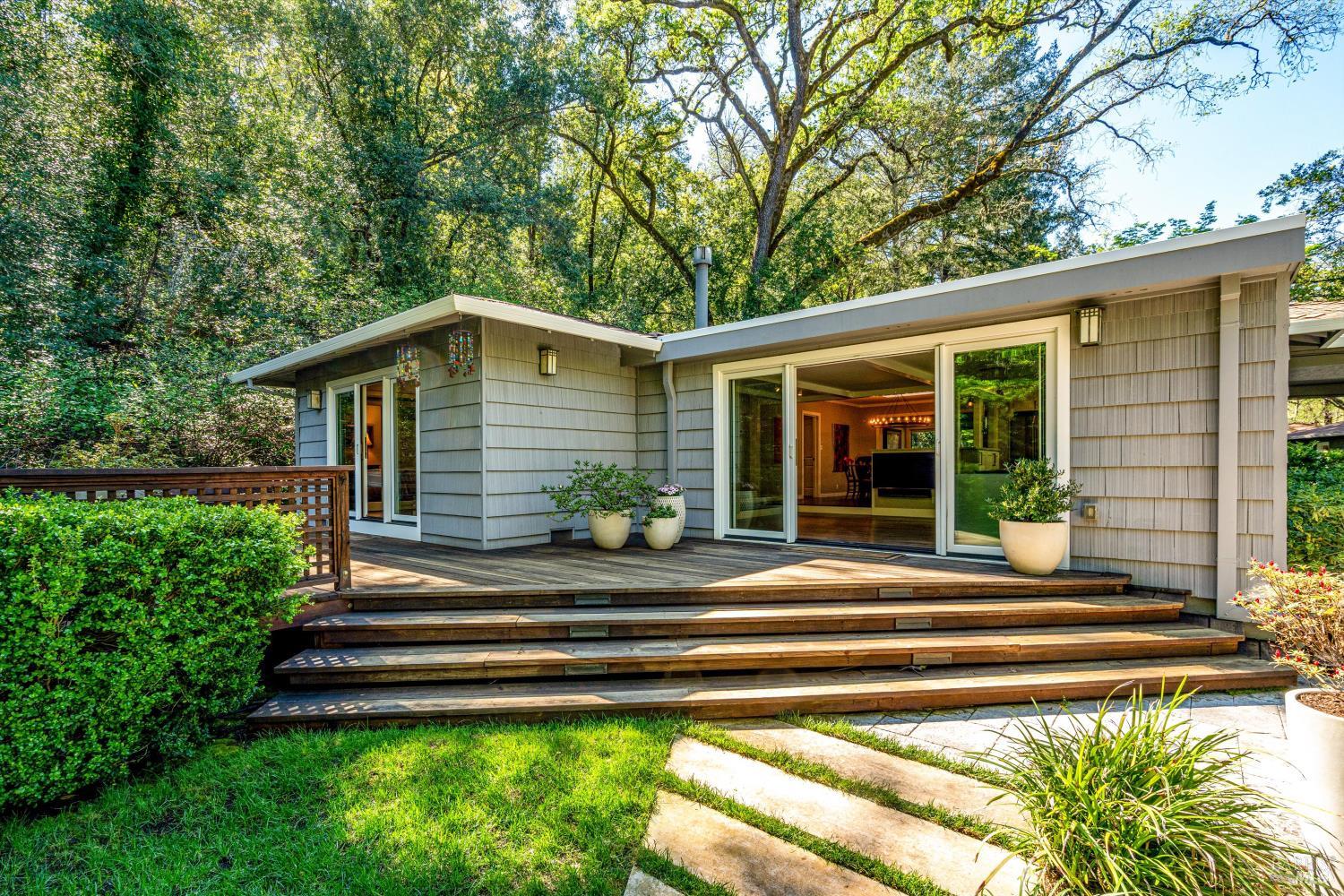 850 Conn Valley Road St. Helena CA 94574