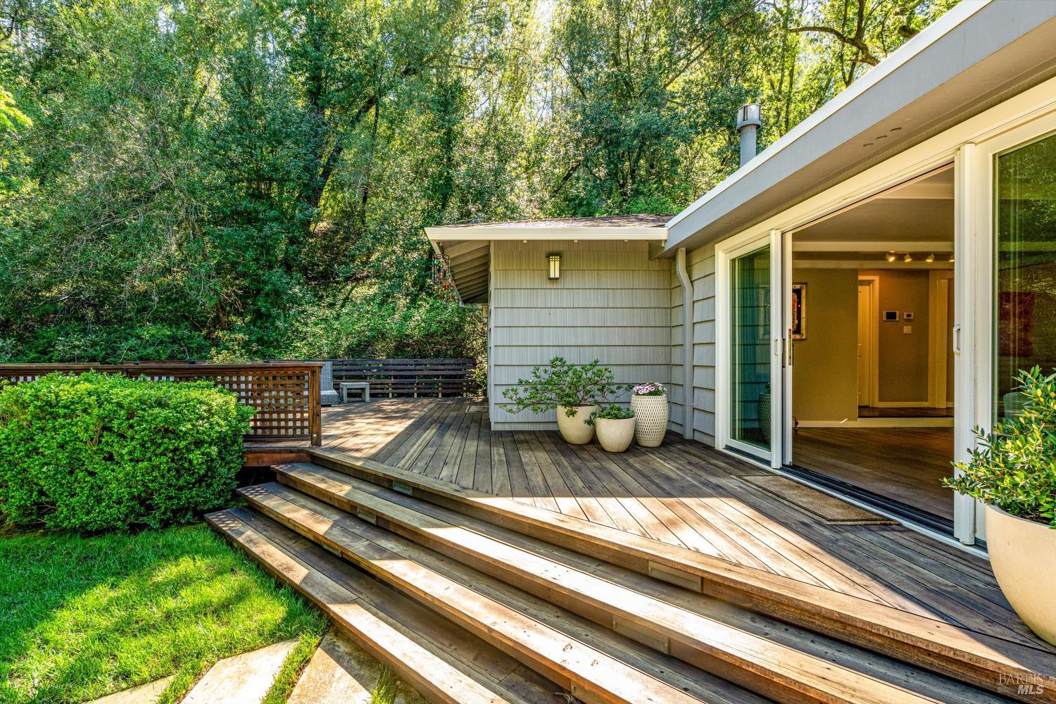 850 Conn Valley Road St. Helena CA 94574